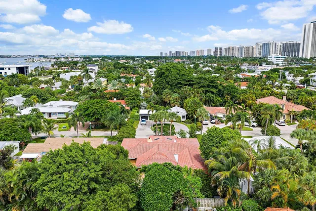 Palm Beach Shores Residence photo 40