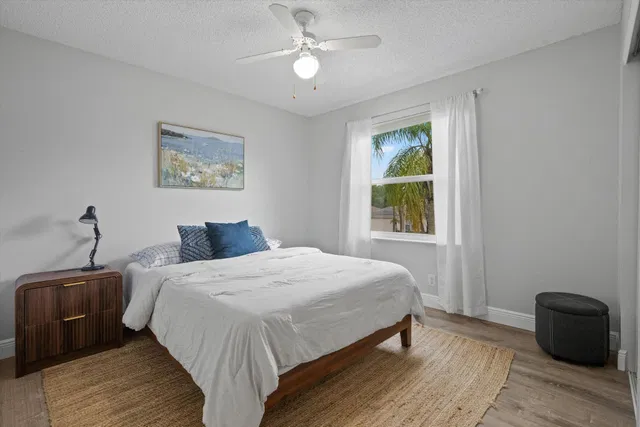 Residence photo 24
