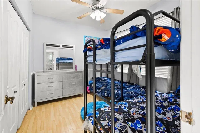 Residence photo 9
