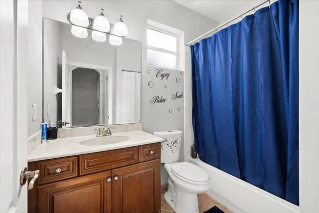 Residence photo 11
