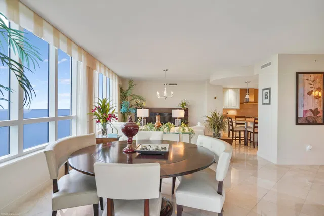 Renaissance on the Ocean Unit 1751 photo 13