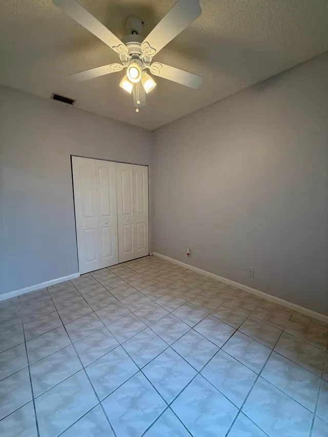 Residence photo 10