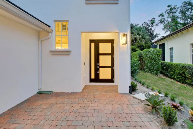 Evergrene Palm Beach Gardens Residence photo 10