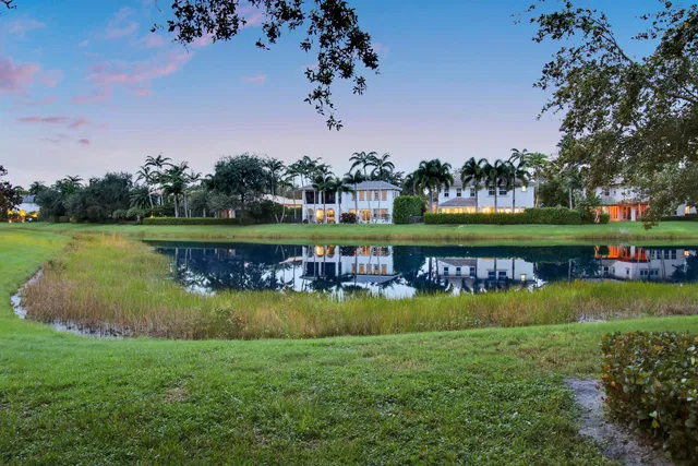 Evergrene Palm Beach Gardens Residence photo 16