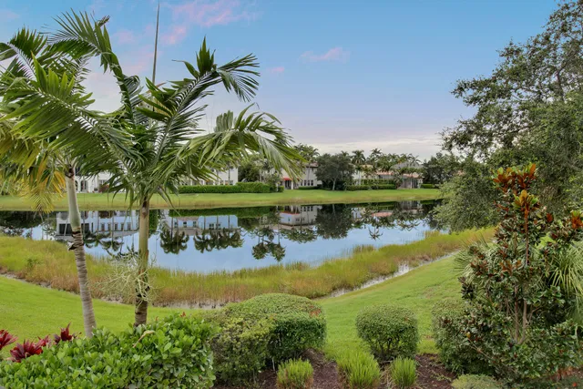 Evergrene Palm Beach Gardens Residence photo 17