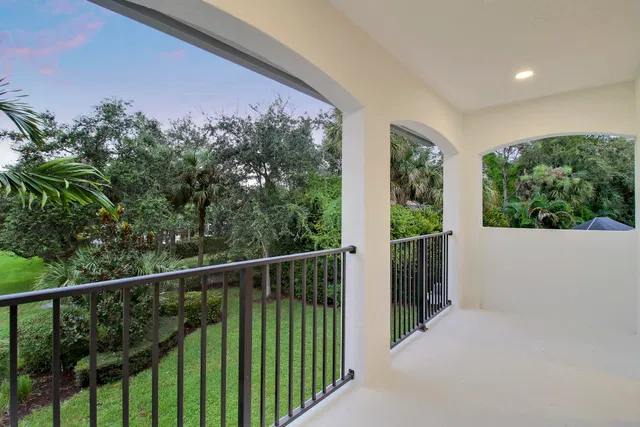Evergrene Palm Beach Gardens Residence photo 19