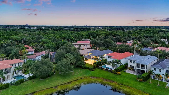 Evergrene Palm Beach Gardens Residence photo 25