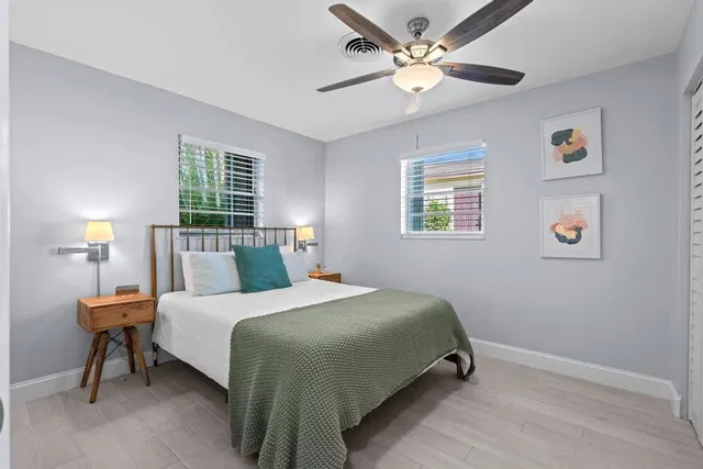 Residence photo 24