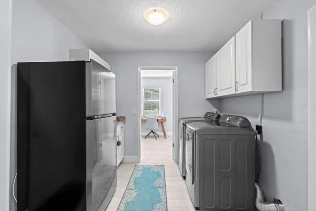 Residence photo 32