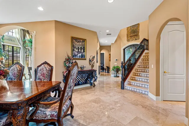 Residence photo 9