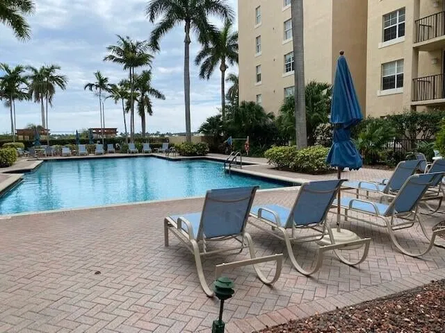 Flagler Pointe Unit 432 photo 19