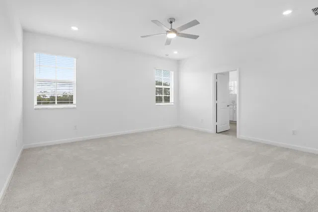 Residence photo 29