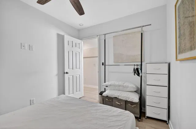 Residence photo 24