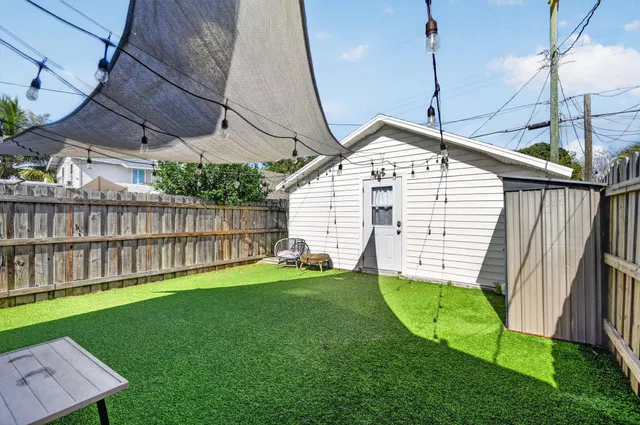 Residence photo 29