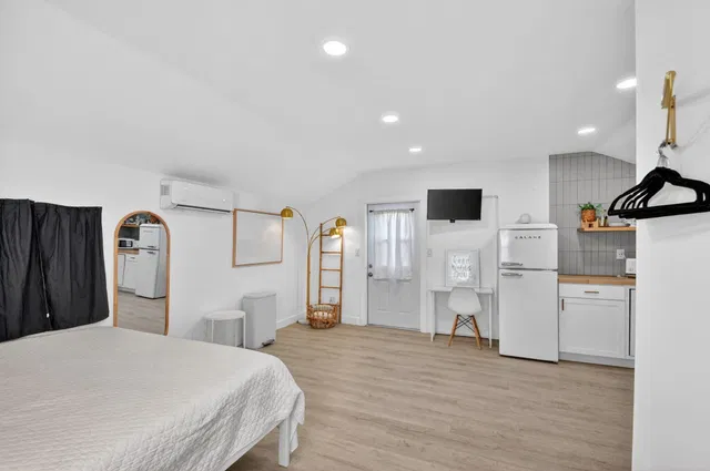 Residence photo 37