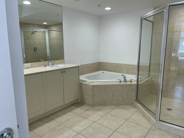 Harborage Yacht Club Residence photo 15