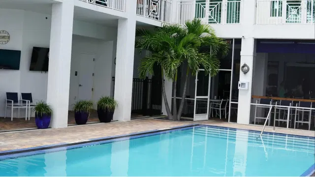 Harborage Yacht Club Residence photo 29