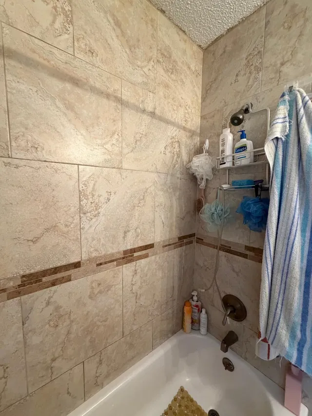 Residence photo 19