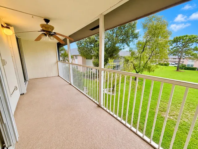 Unit 21-207 photo 19