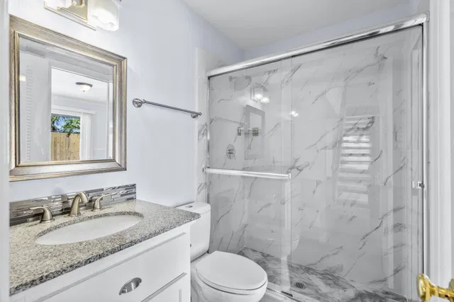 Residence photo 32