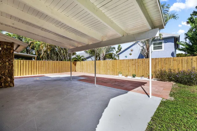 Residence photo 35