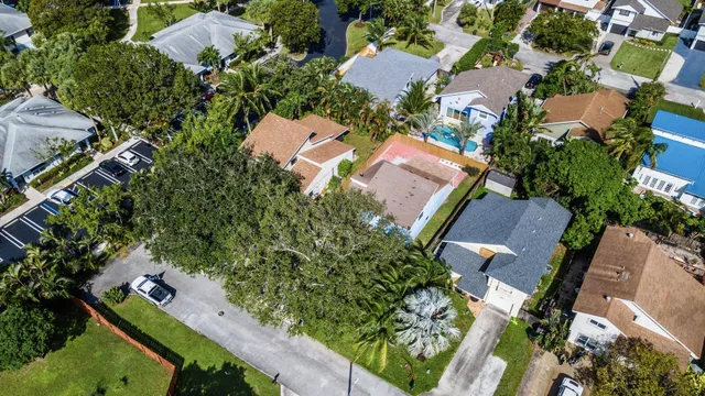 Residence photo 41