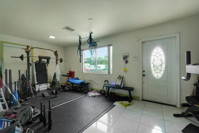 West Palm Beach Residence photo 7