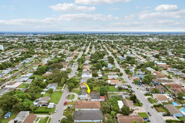 West Palm Beach Residence photo 23