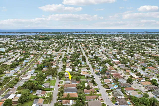 West Palm Beach Residence photo 24