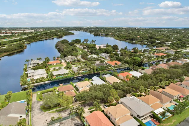 West Palm Beach Residence photo 39
