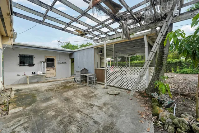 West Palm Beach Residence photo 51