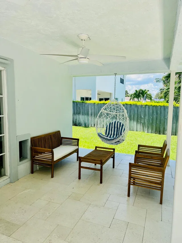 Residence photo 24