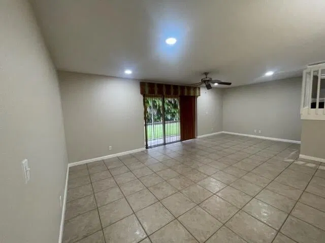 Residence photo 7