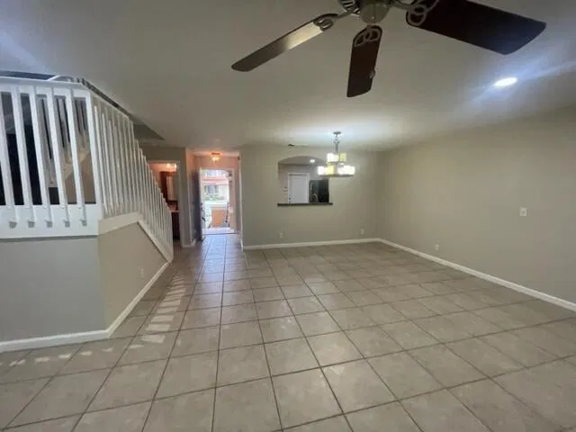 Residence photo 10