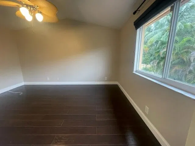 Residence photo 17