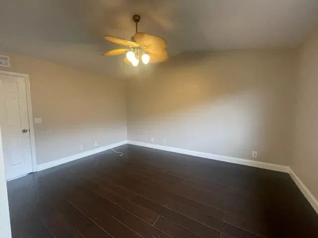 Residence photo 18