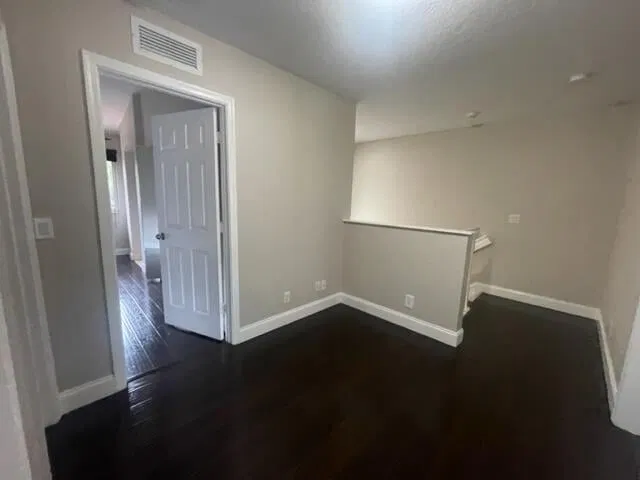 Residence photo 30