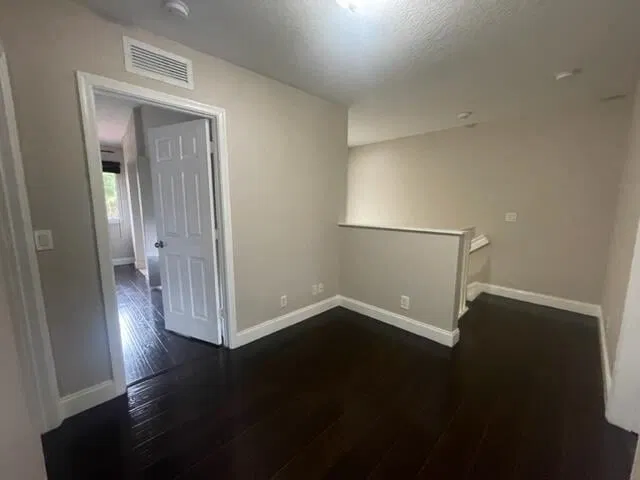 Residence photo 31