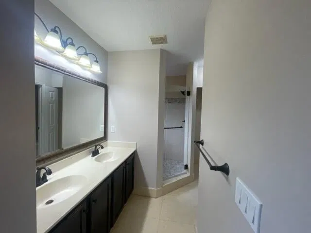 Residence photo 50