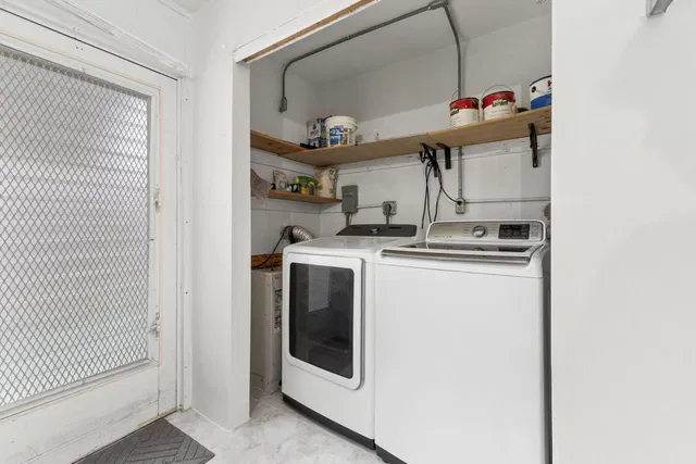 Unit 102 photo 13