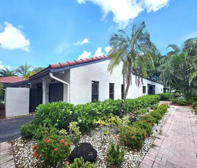 Boca Lago Country Club Homes Unit 10-B photo 5