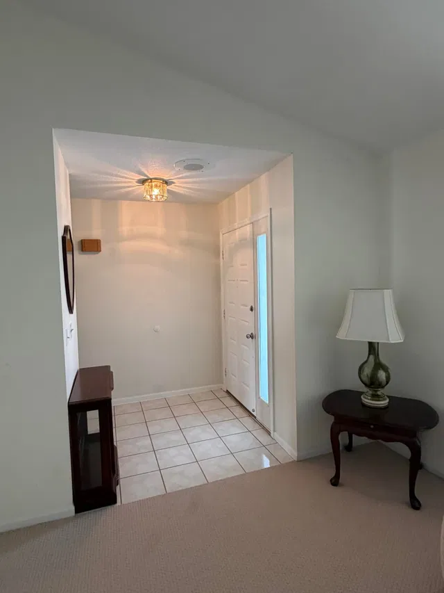 Residence photo 6
