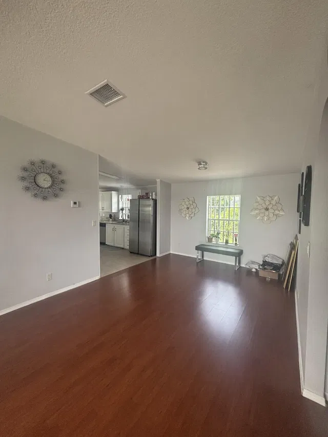 Residence photo 10
