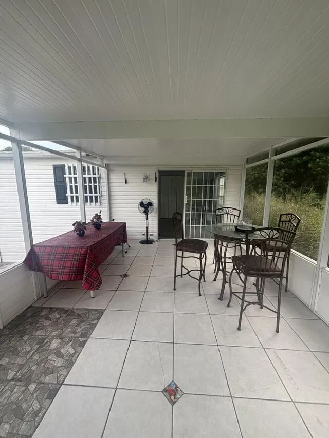 Residence photo 25