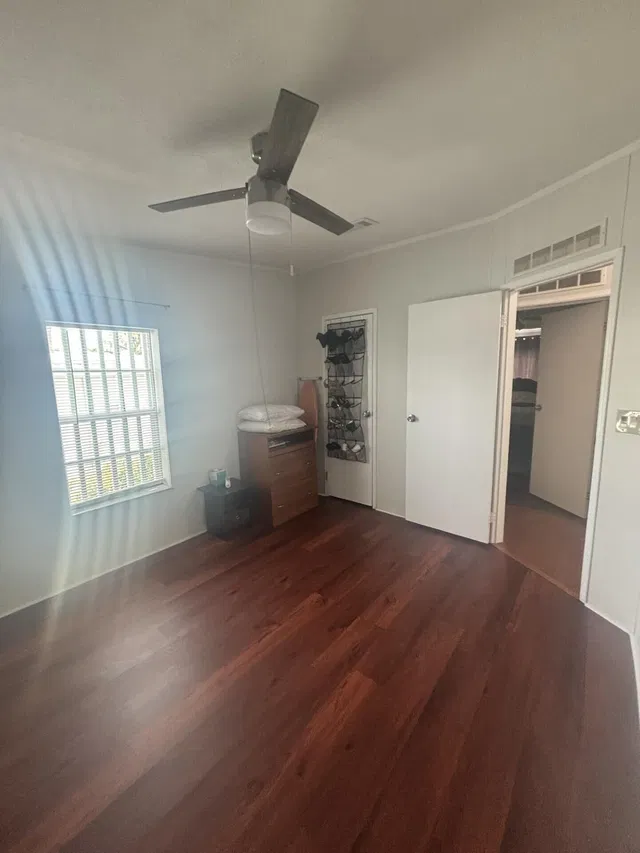 Residence photo 36