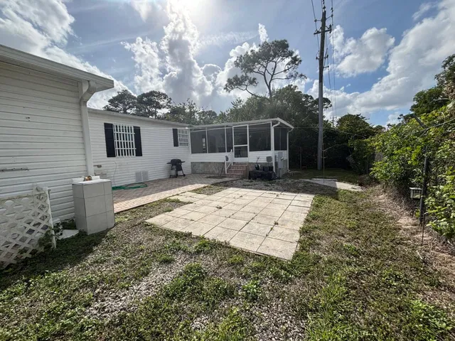 Residence photo 43