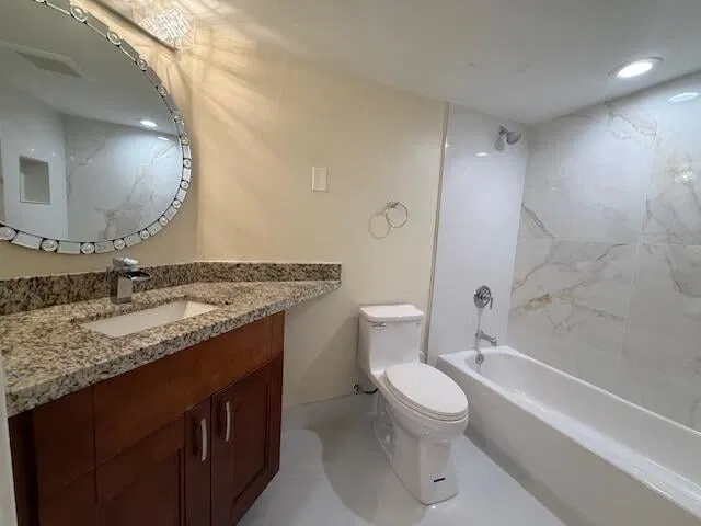 Unit 107 photo 23