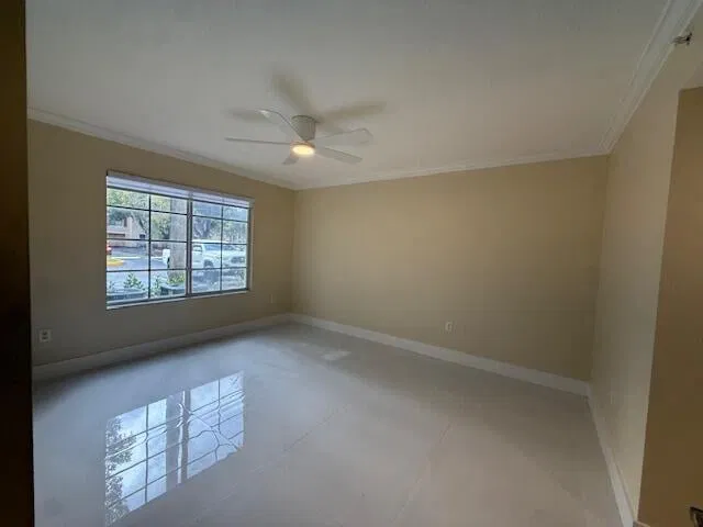 Unit 107 photo 32