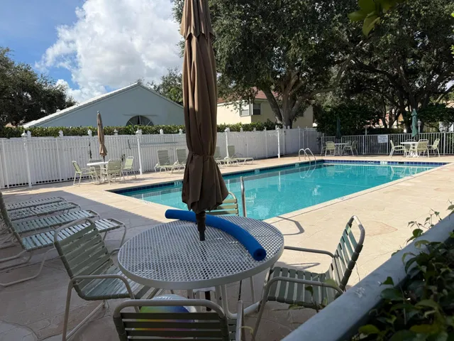 Residence photo 23