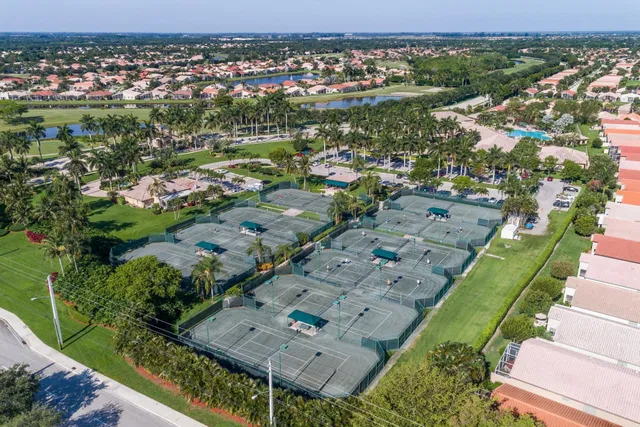 Residence photo 48